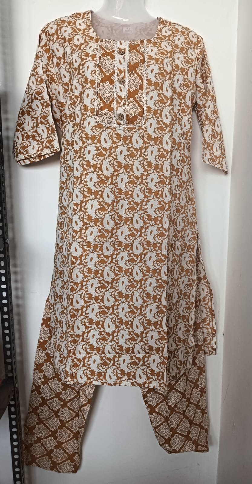 Caramel Vine Printed Kurta Set