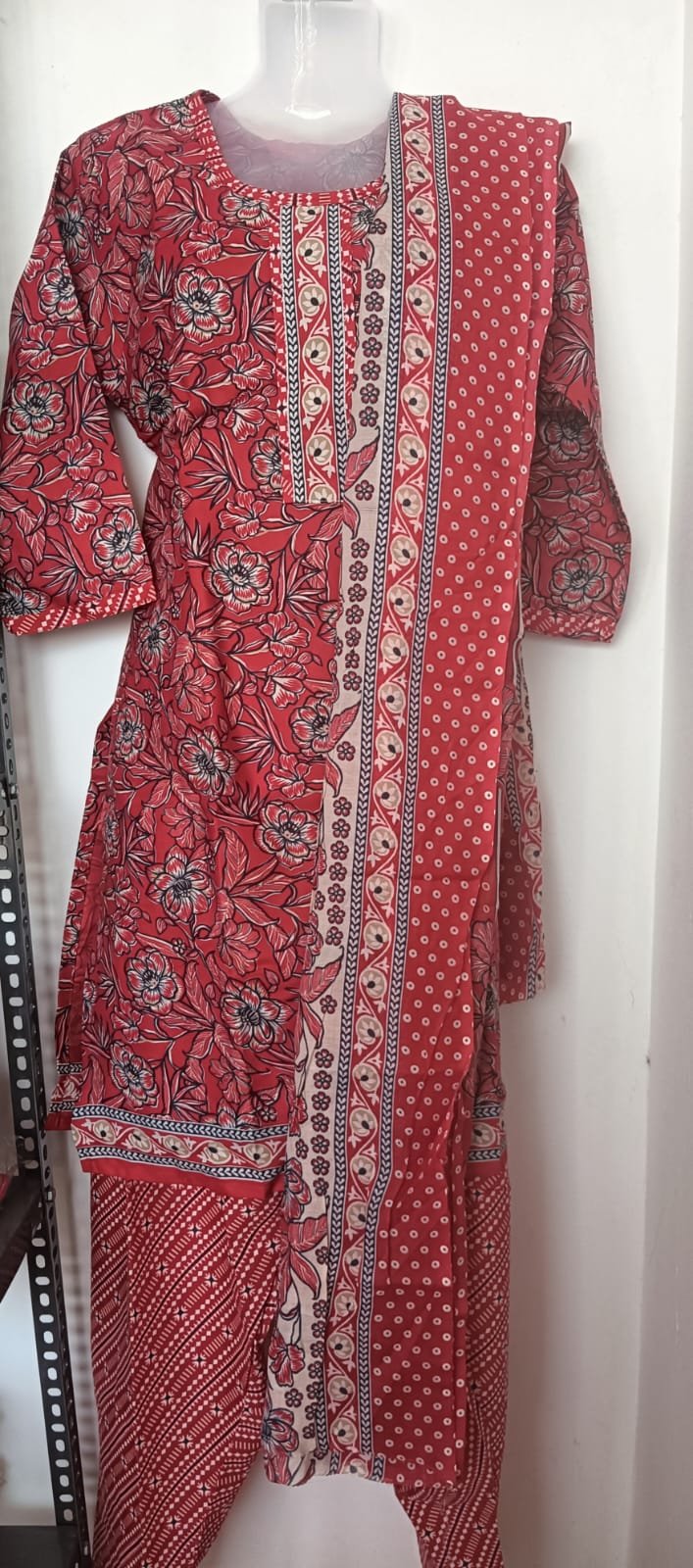 CHUDITHAR - 3 PIECE SETS