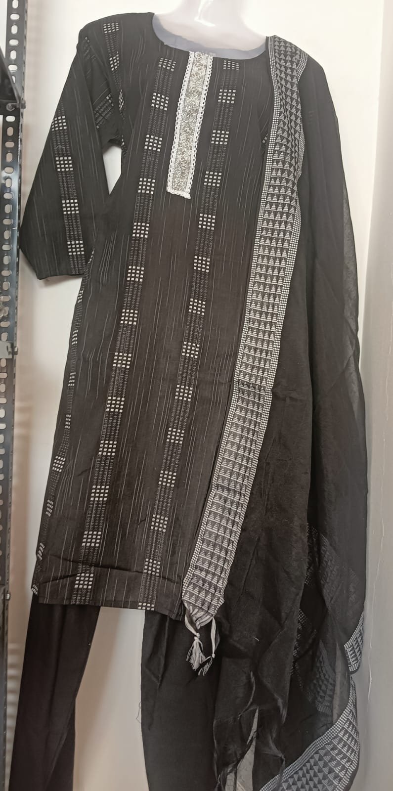 Midnight Charcoal Elegance Set 