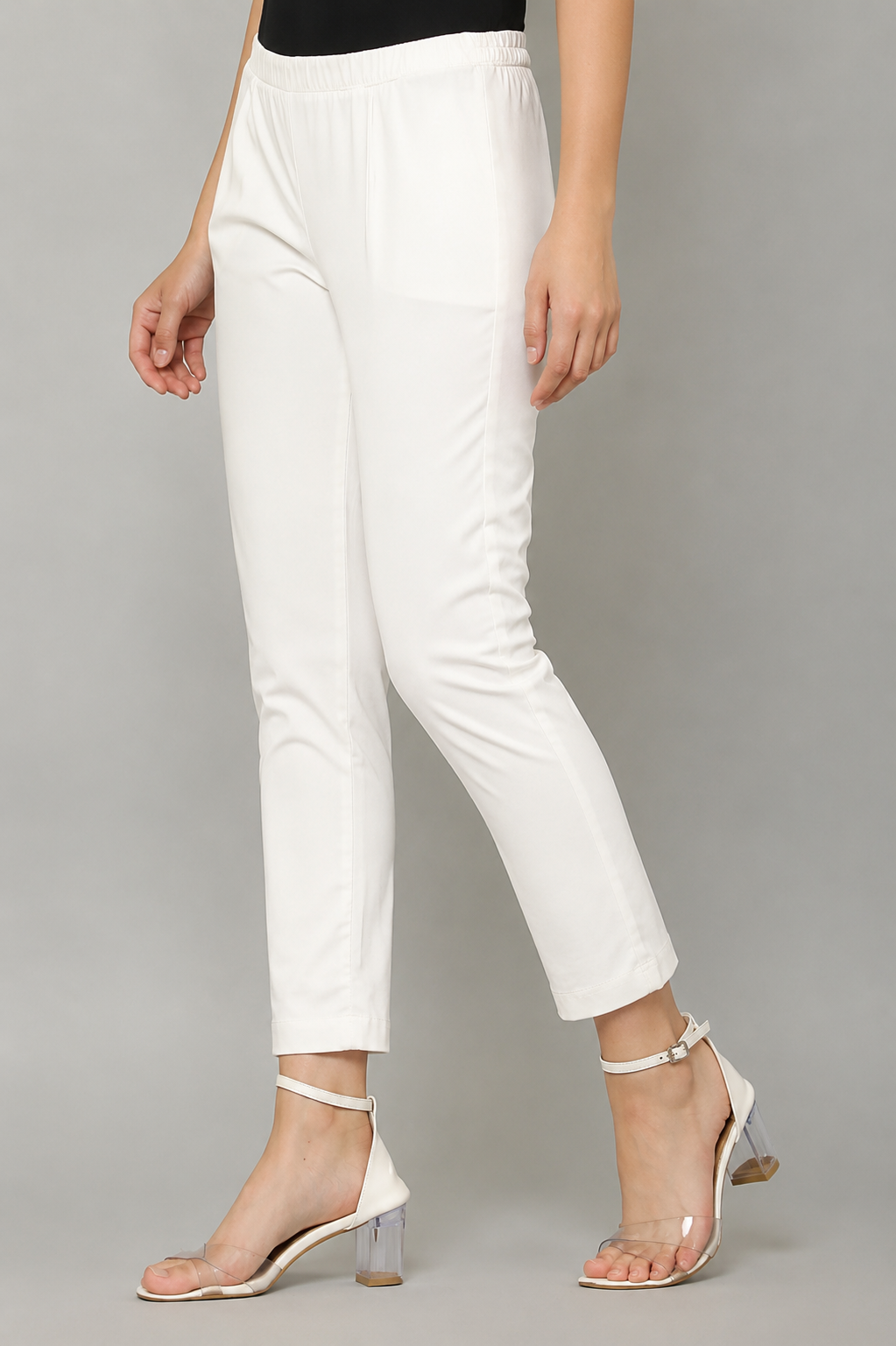 Women’s Classic White Straight Fit Pants
