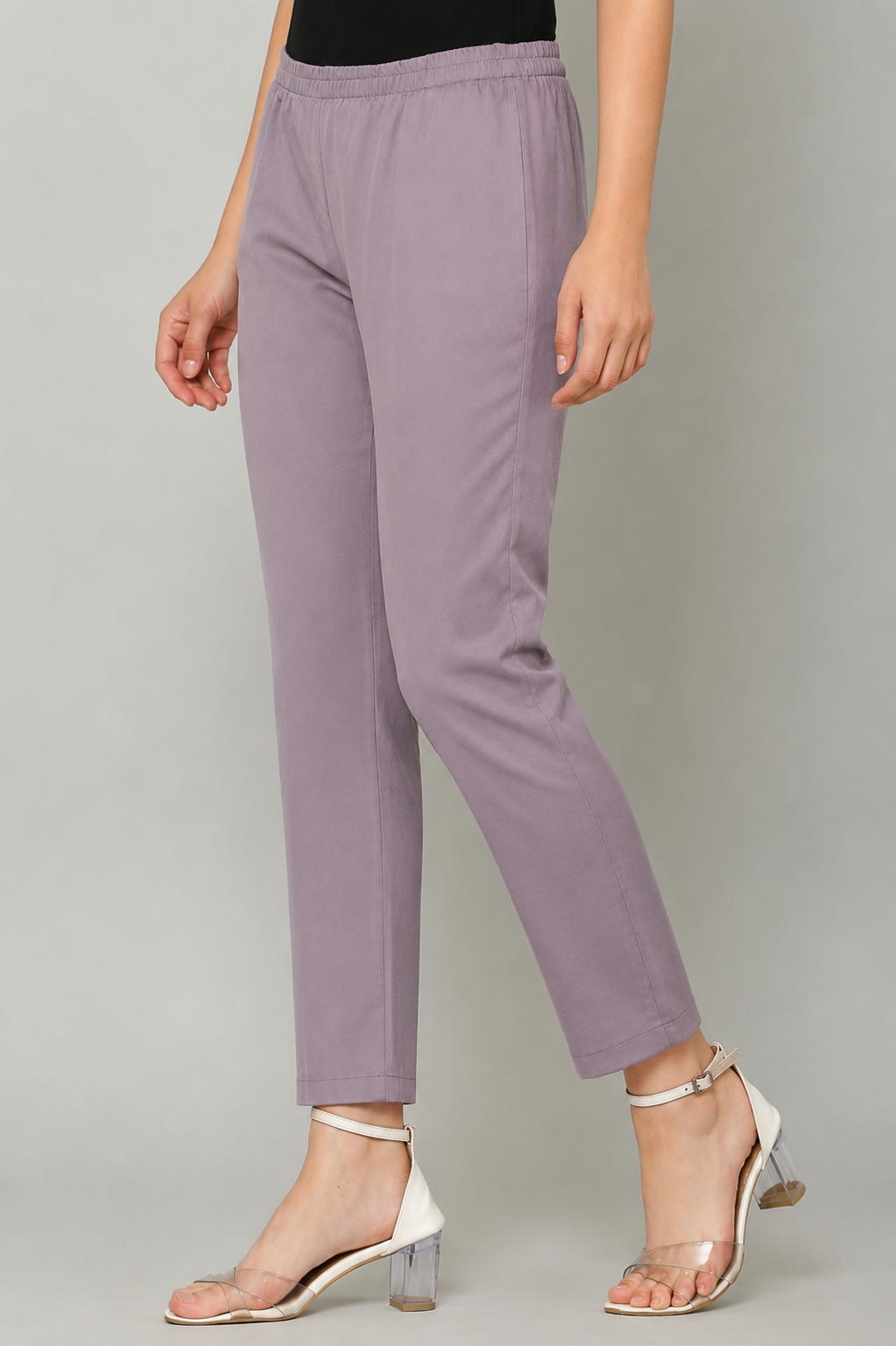 Women’s Solid Lilac Straight Pant